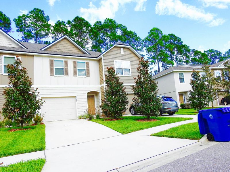 11679 Hickory Oak Dr, Jacksonville, FL 32218