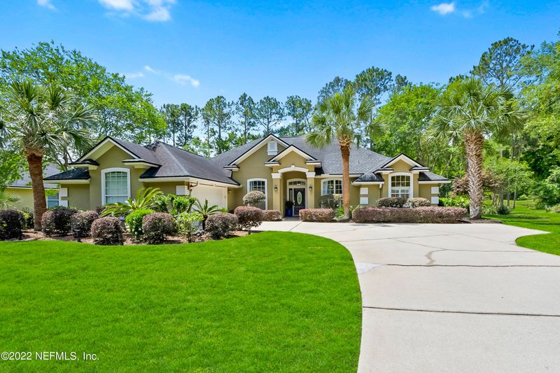 117 Edgewater Branch Dr, St Johns, FL 32259