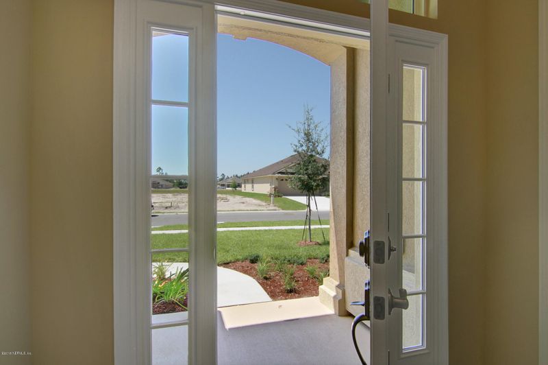 117 Flora Lake Cir, St Augustine, FL 32095