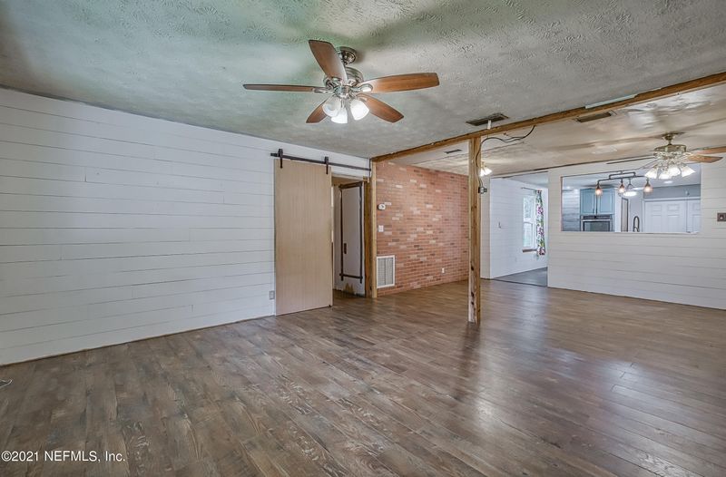 117 Park Ave, Jacksonville, FL 32218