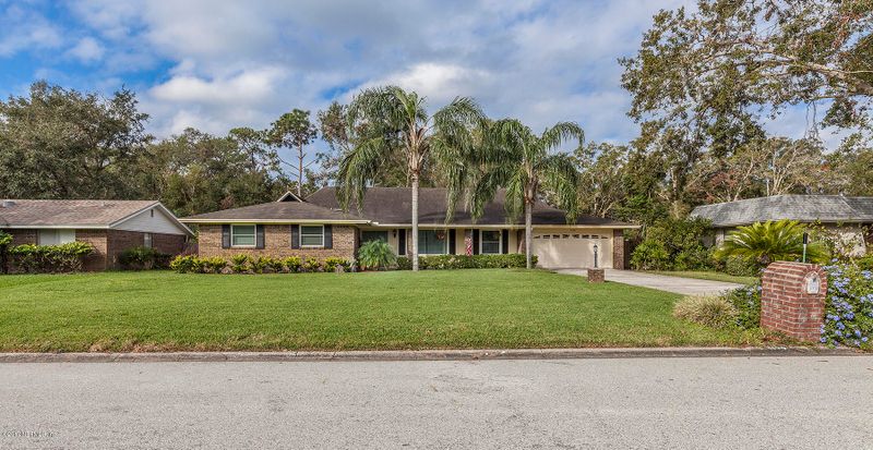 11720 Loretto Woods Ct, Jacksonville, FL 32223
