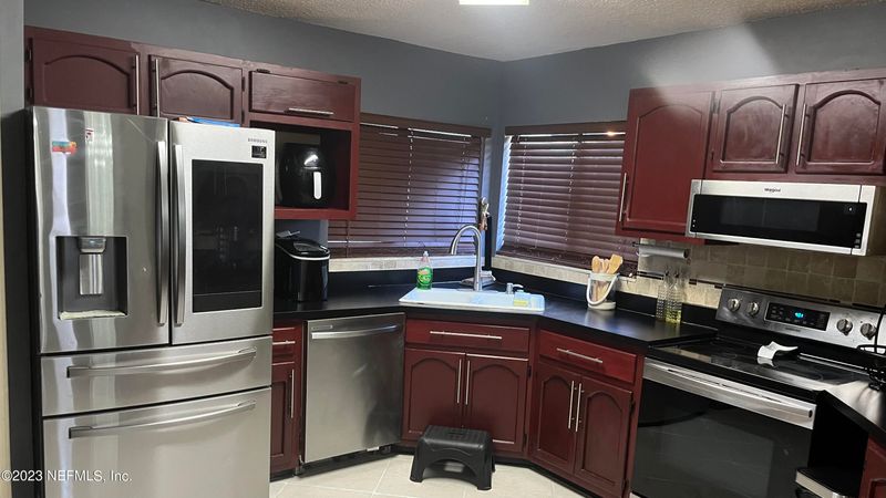 1173 Fromage Cir E, Jacksonville, FL 32225