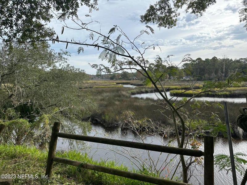 11763 Water Bluff Dr, Jacksonville, FL 32218