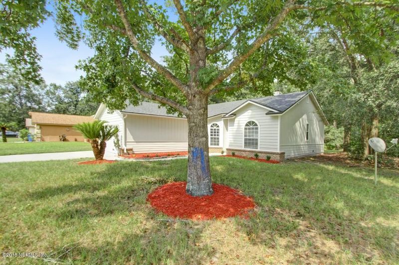 11775 High Plains Dr E, Jacksonville, FL 32218