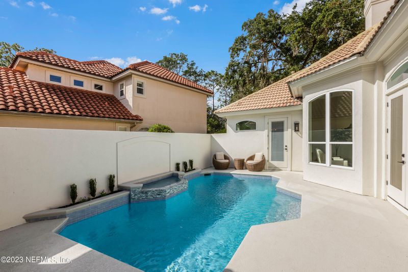 118 Surrey Ln, Ponte Vedra Beach, FL 32082