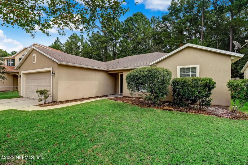 11805 Silver Hill Dr, Jacksonville, FL 32218