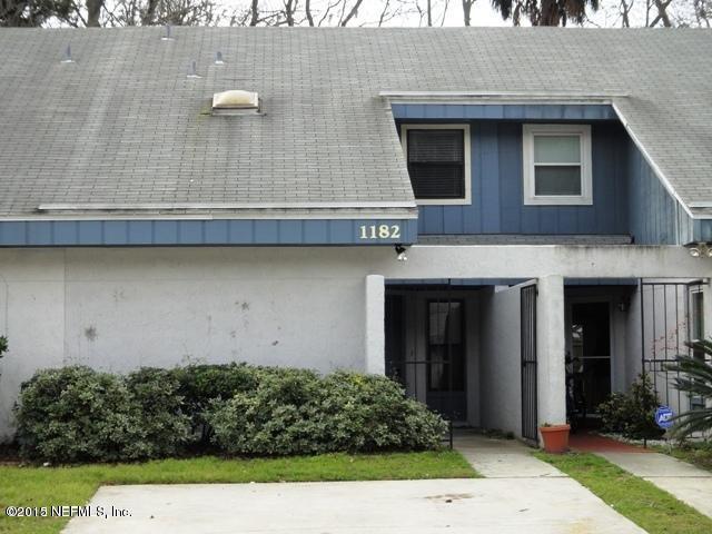 1182 Bayshore Dr N, Atlantic Beach, FL 32233