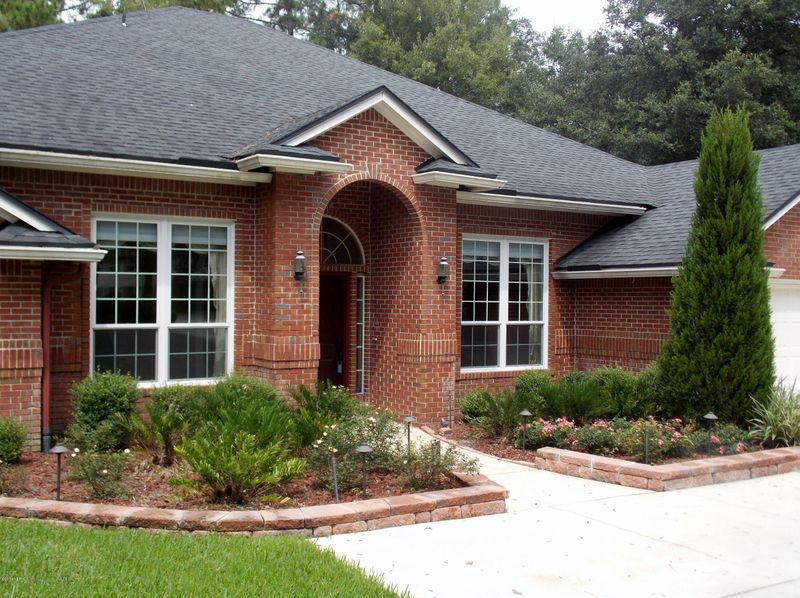 11832 Pegasus Dr, Jacksonville, FL 32223