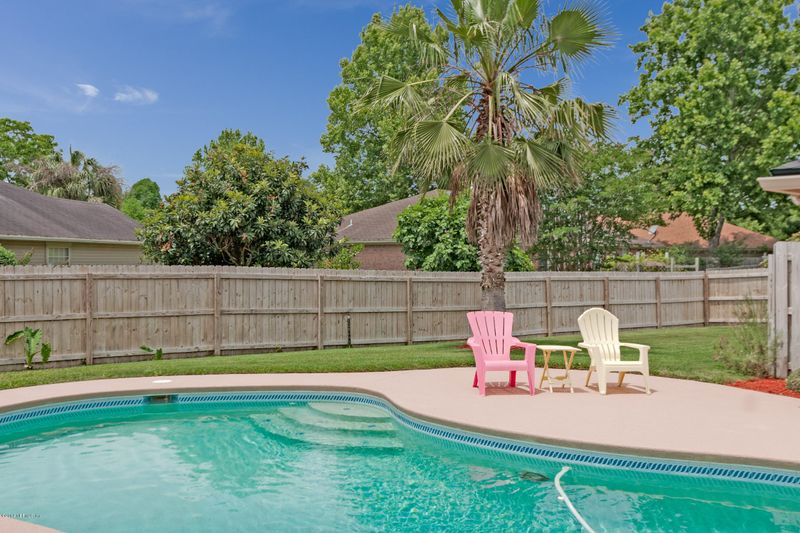 11880 Mountain Ash Rd E, Jacksonville, FL 32223