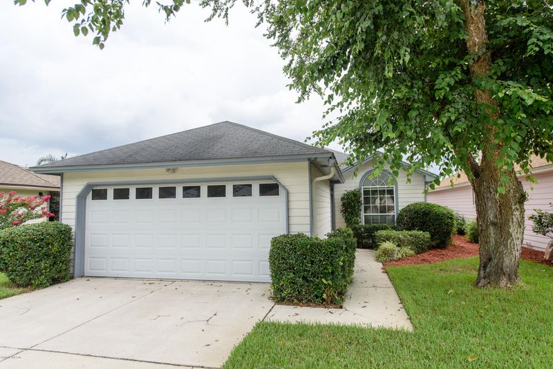 11905 Arbor Lake Dr, Jacksonville, FL 32225