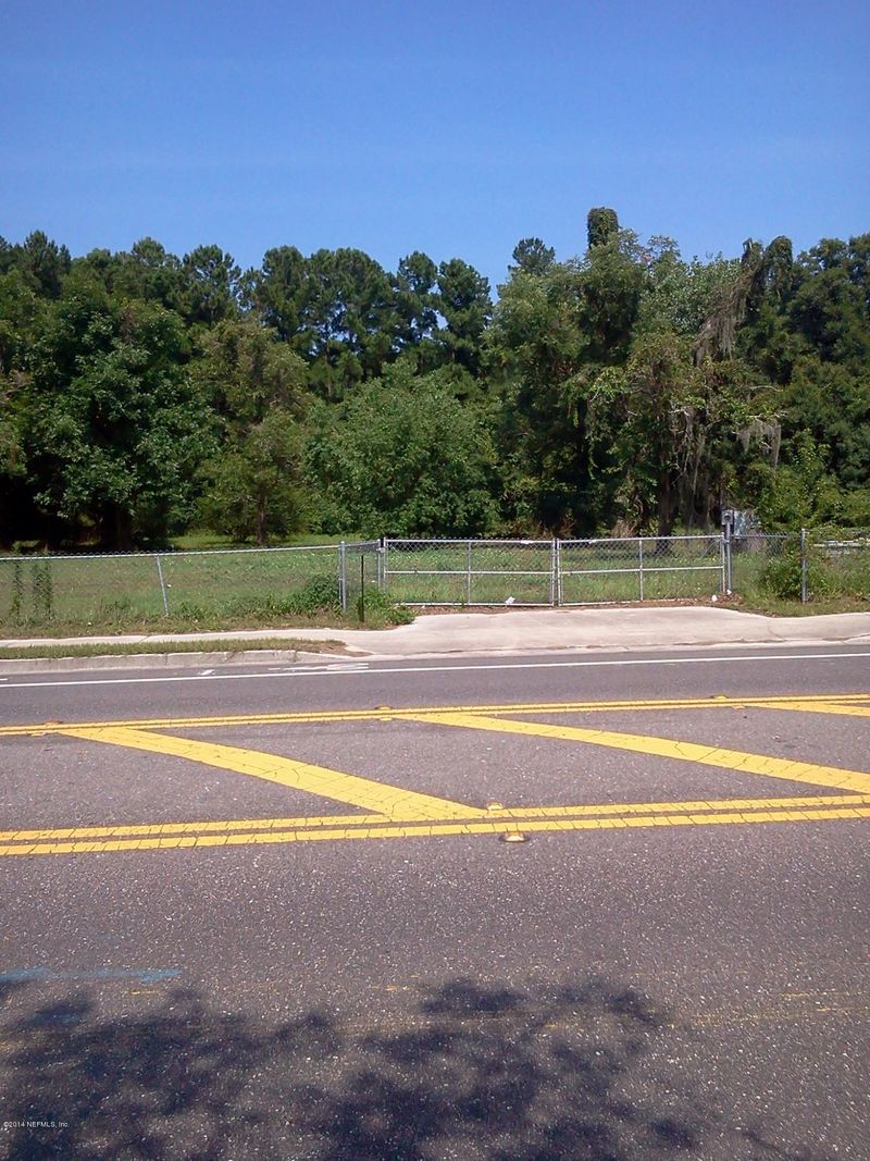 11939 Pulaski Rd, Jacksonville, FL 32218