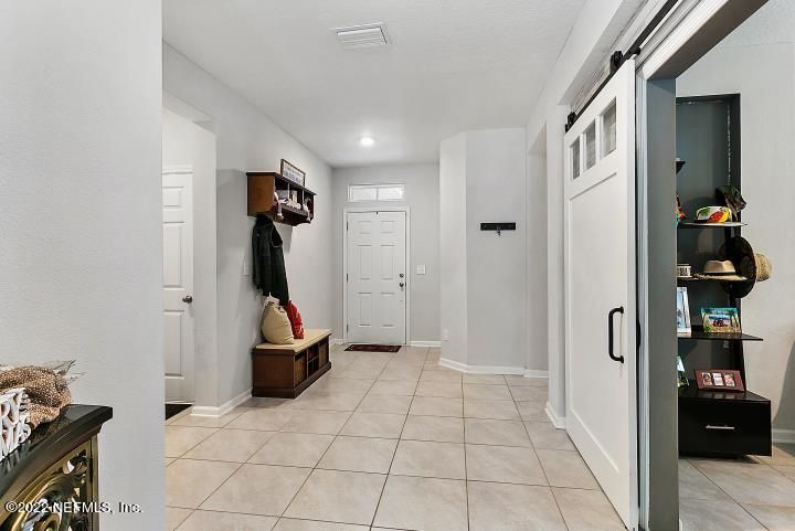 11961 Bridgehampton Rd, Jacksonville, FL 32218