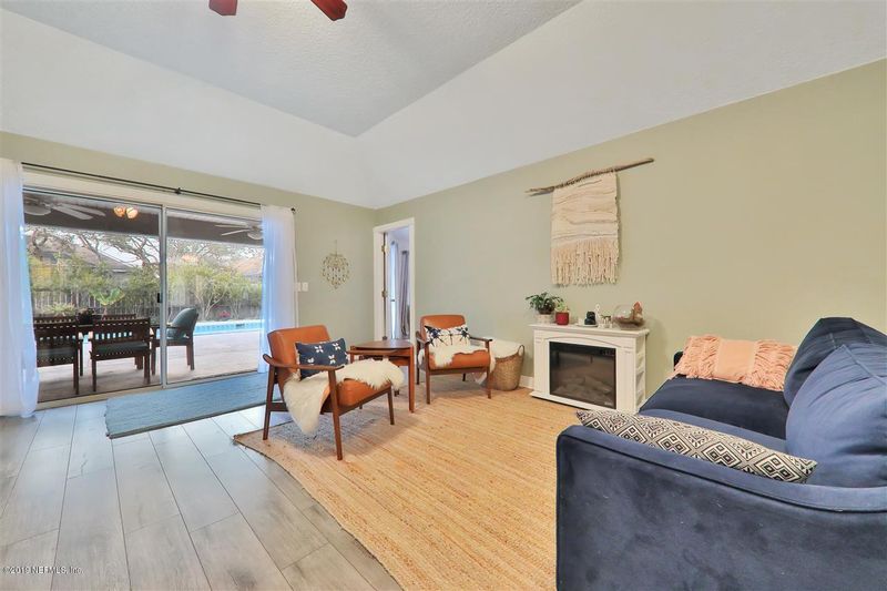 12 Marshview Dr, St Augustine, FL 32080