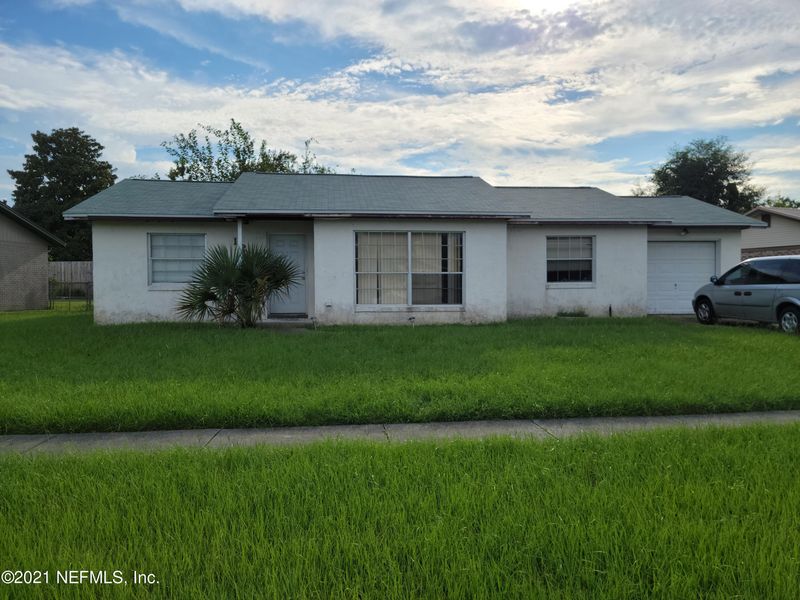 120 Quarton Dr, Orange Park, FL 32073