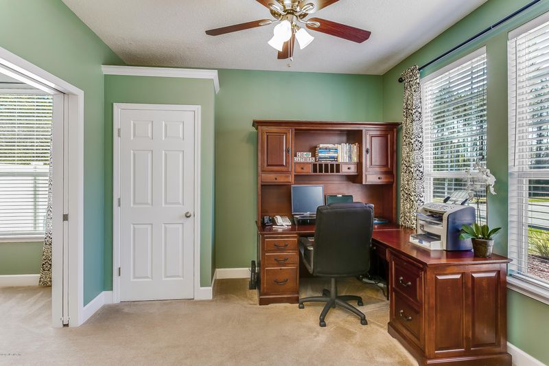 12009 Lazarette Ct, Jacksonville, FL 32258
