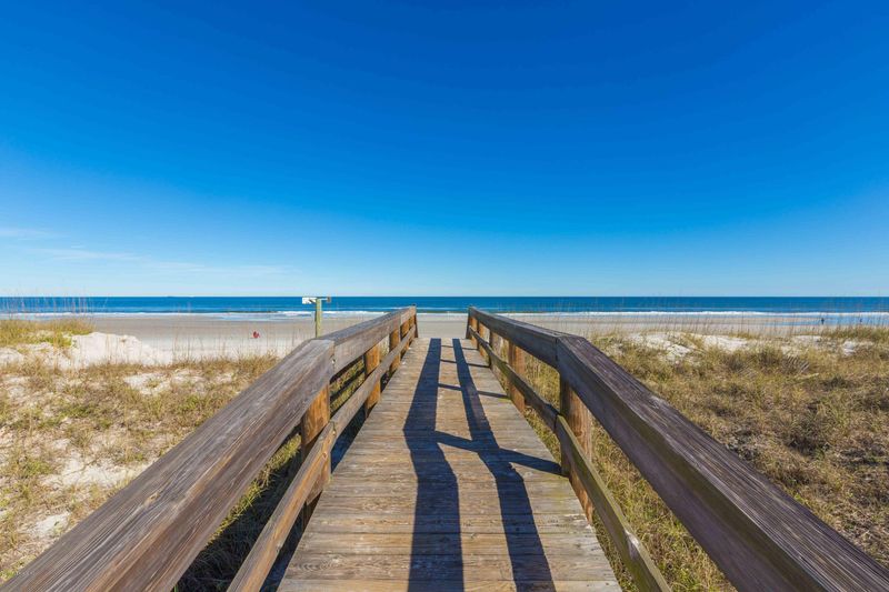 1201 1st St N #501, Jacksonville Beach, FL 32250