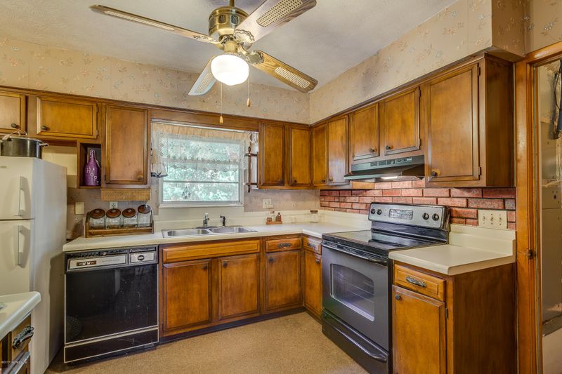 1202 Arbor Cir, Orange Park, FL 32073