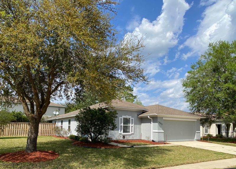 1203 Spring Creek Ct, Jacksonville, FL 32218