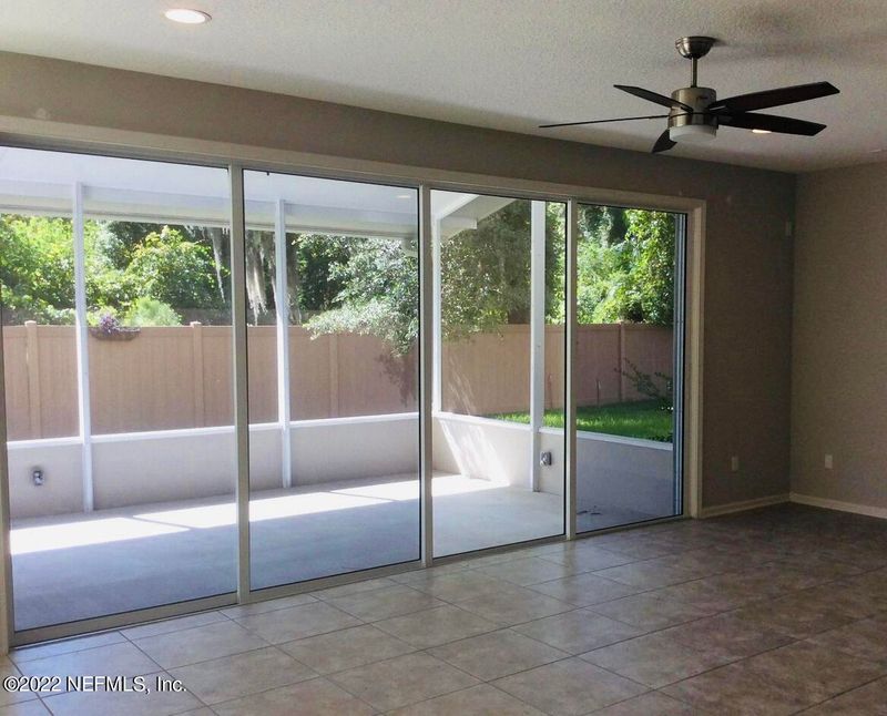 12036 Ariana Elyse Dr, Jacksonville, FL 32258