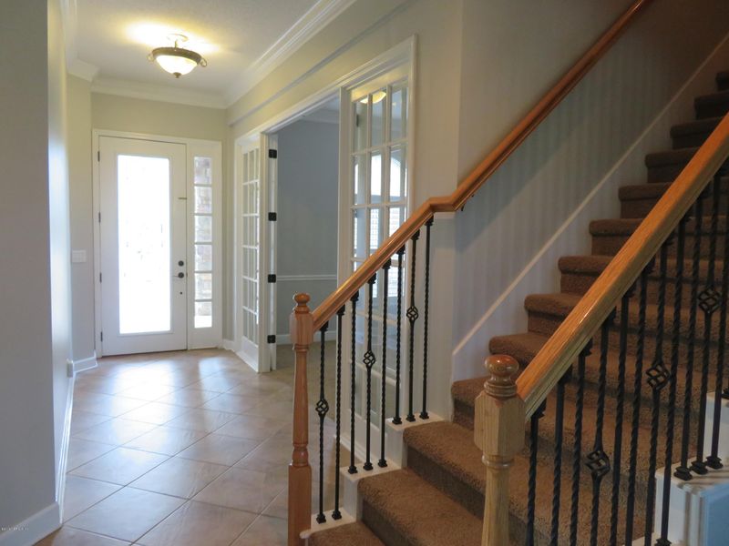 1204 Matengo Cir, St Johns, FL 32259