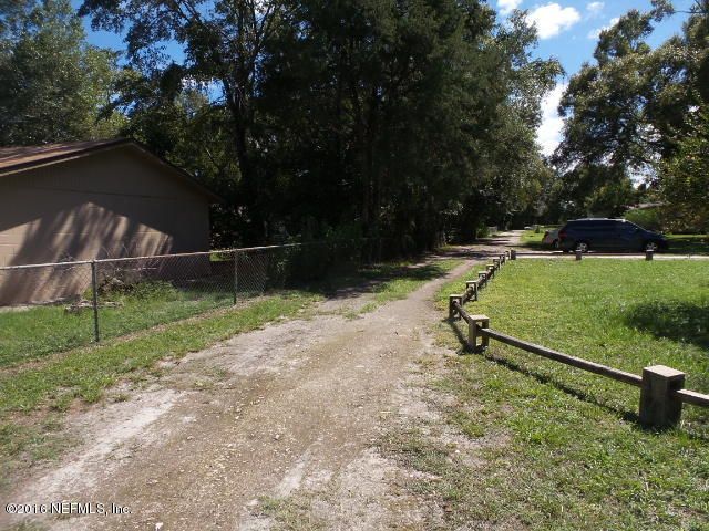 12041 Beaver St, Jacksonville, FL 32220
