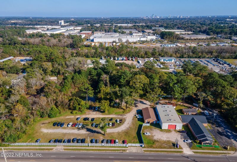 1209 Lane Ave N, Jacksonville, FL 32254