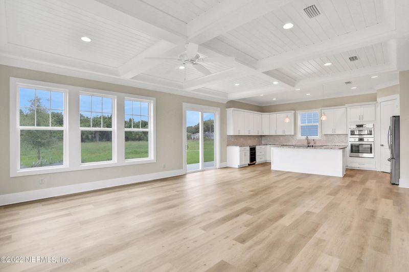 121 5th St, St Augustine, FL 32080
