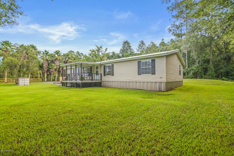 121 Bates Lane Trl, Elkton, FL 32033