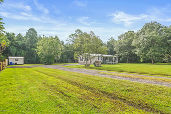 121 Bates Lane Trl, Elkton, FL 32033