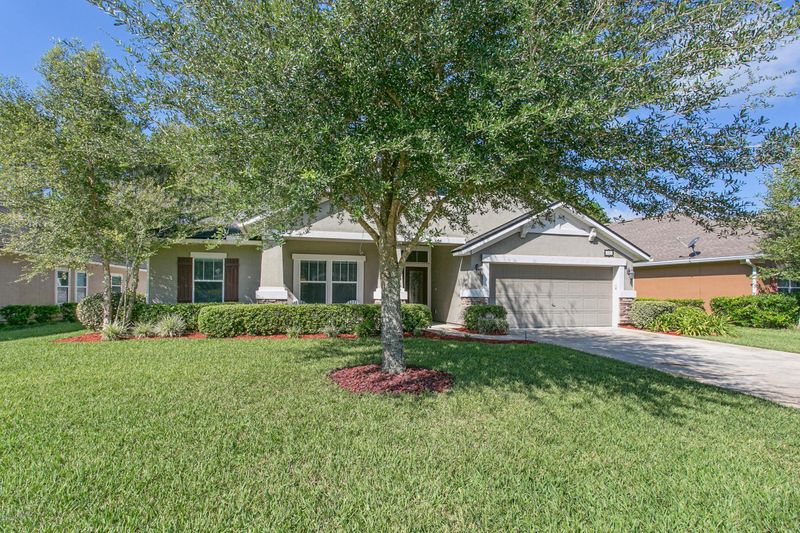 121 Carden Pl, St Johns, FL 32259