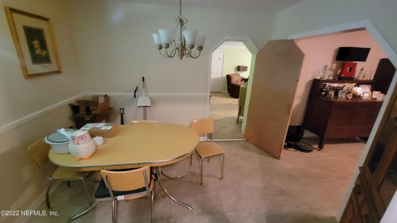 121 Jackson Rd, Jacksonville, FL 32225