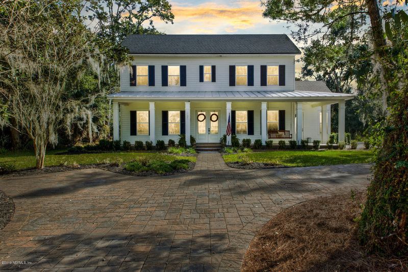 121 Marshall Creek Dr, St Augustine, FL 32095