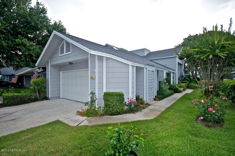 121 Willow Pond Ln, Ponte Vedra Beach, FL 32082