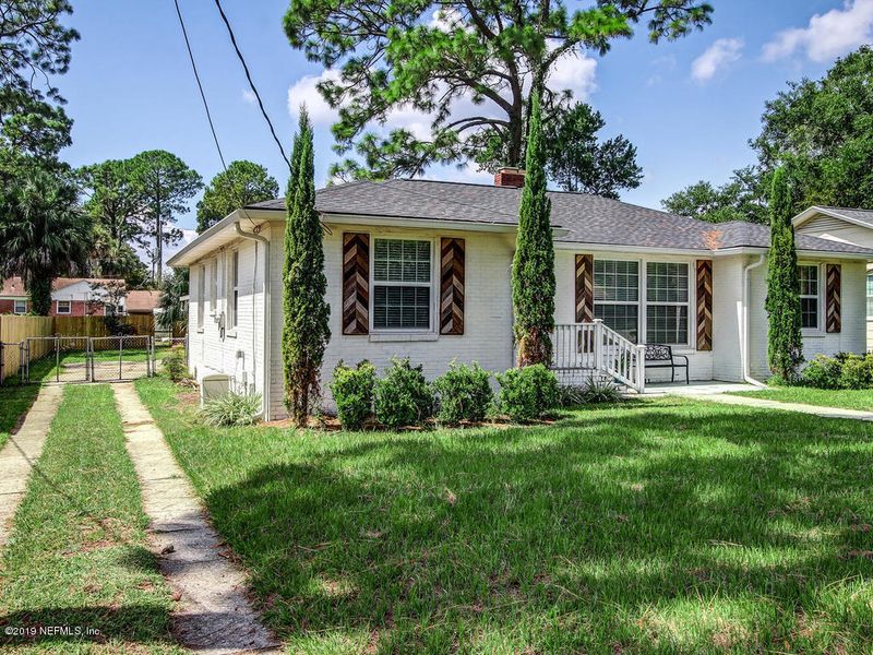 1212 Preston Pl, Jacksonville, FL 32207
