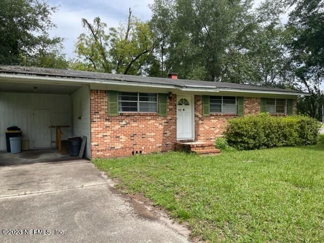 1215 Cahoon Rd S, Jacksonville, FL 32221