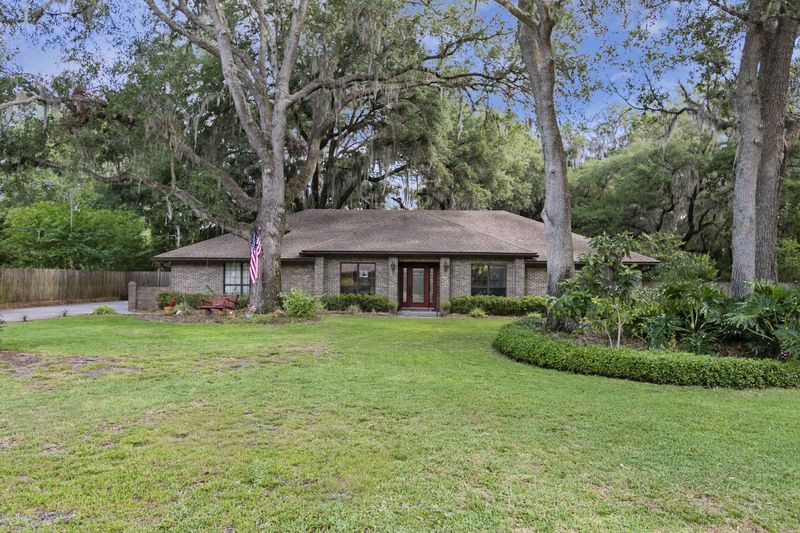 1215 Palm Dr, Fruit Cove, FL 32259