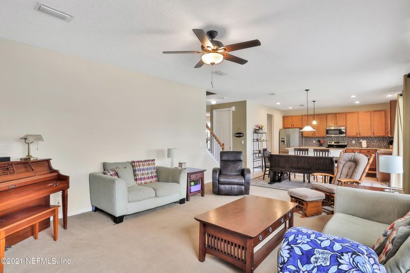 122 Abbeyhill Ln, St Johns, FL 32259