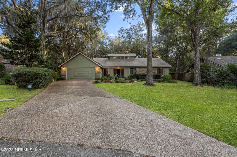 12216 Springmoor Three Ct, Jacksonville, FL 32225