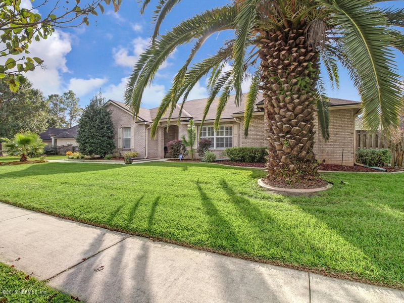 12232 Lake Fern Dr E, Jacksonville, FL 32258