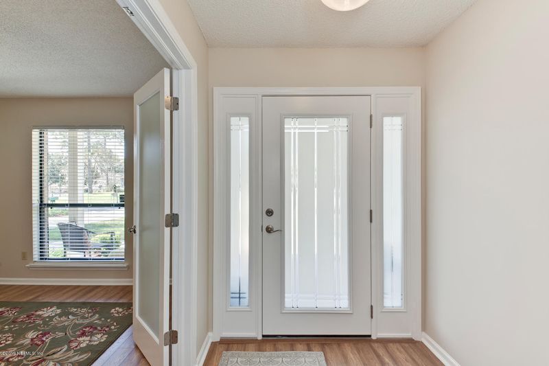 12244 Beaver Run Dr, Jacksonville, FL 32225