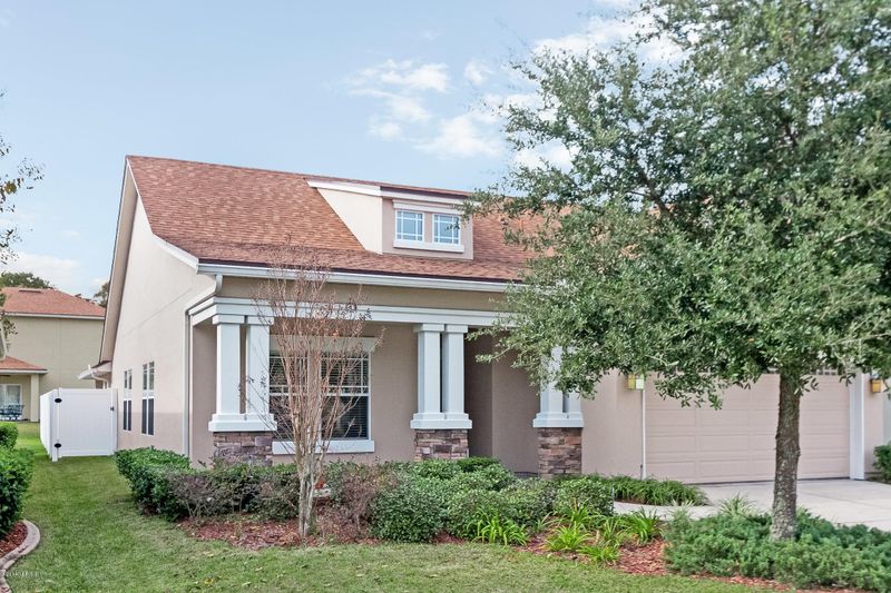 12246 Lavenhorn Rd, Jacksonville, FL 32258