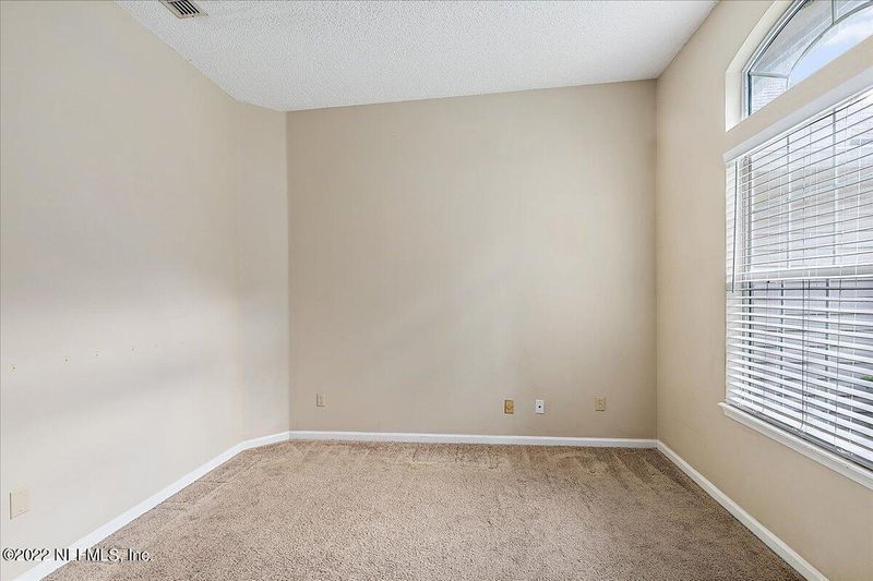 12246 Marbon Estates Ln E, Jacksonville, FL 32223