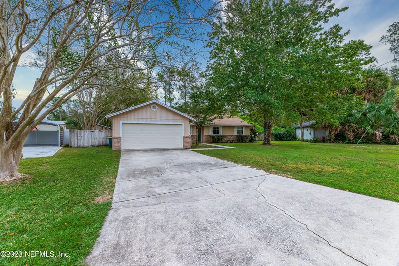 12265 Governors Dr E, Jacksonville, FL 32223