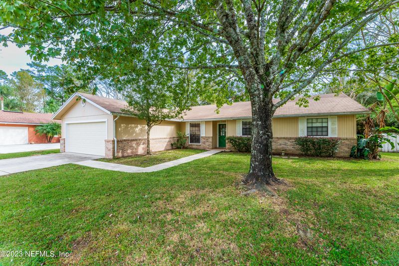 12265 Governors Dr E, Jacksonville, FL 32223