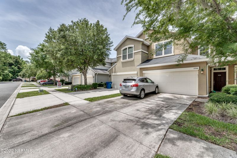 12266 Black Walnut Ct, Jacksonville, FL 32226
