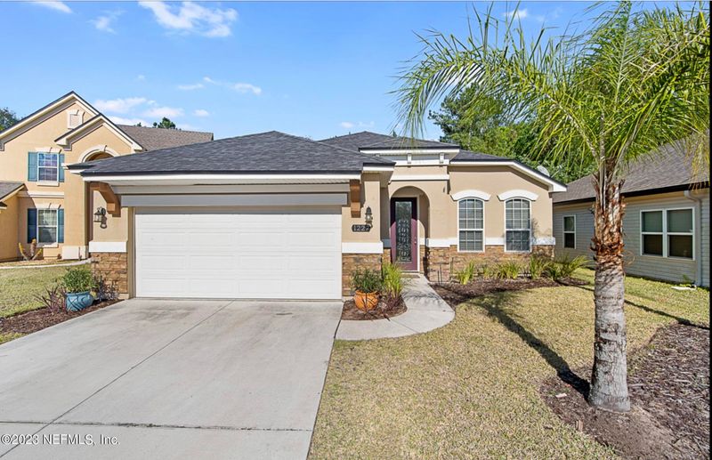 1227 Luffness Dr, Jacksonville, FL 32221