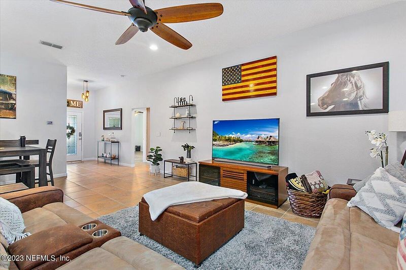 123 S Twin Maple Rd, St Augustine, FL 32084