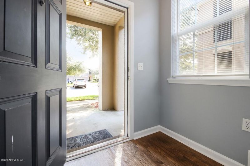 12301 Kernan Forest Blvd #203, Jacksonville, FL 32225