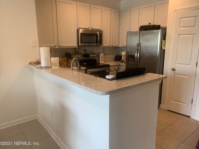 12301 Kernan Forest Blvd #401, Jacksonville, FL 32225