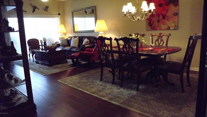 12301 Kernan Forest Blvd #705, Jacksonville, FL 32225